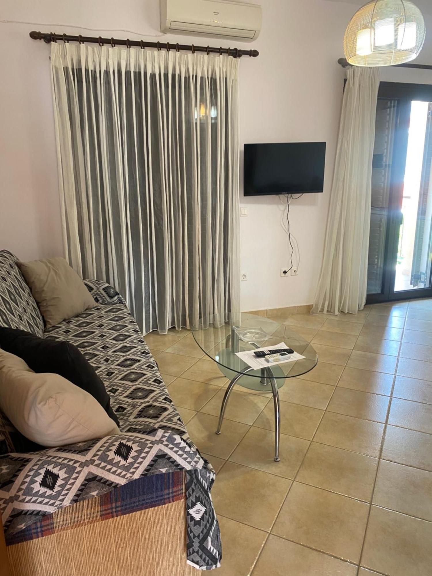 Alexis Apartments Пилос Экстерьер фото